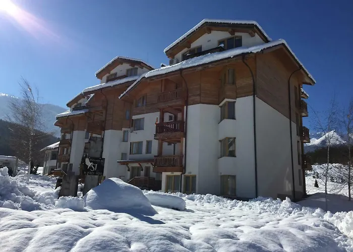 Pm Mountain View Fireside Retreat